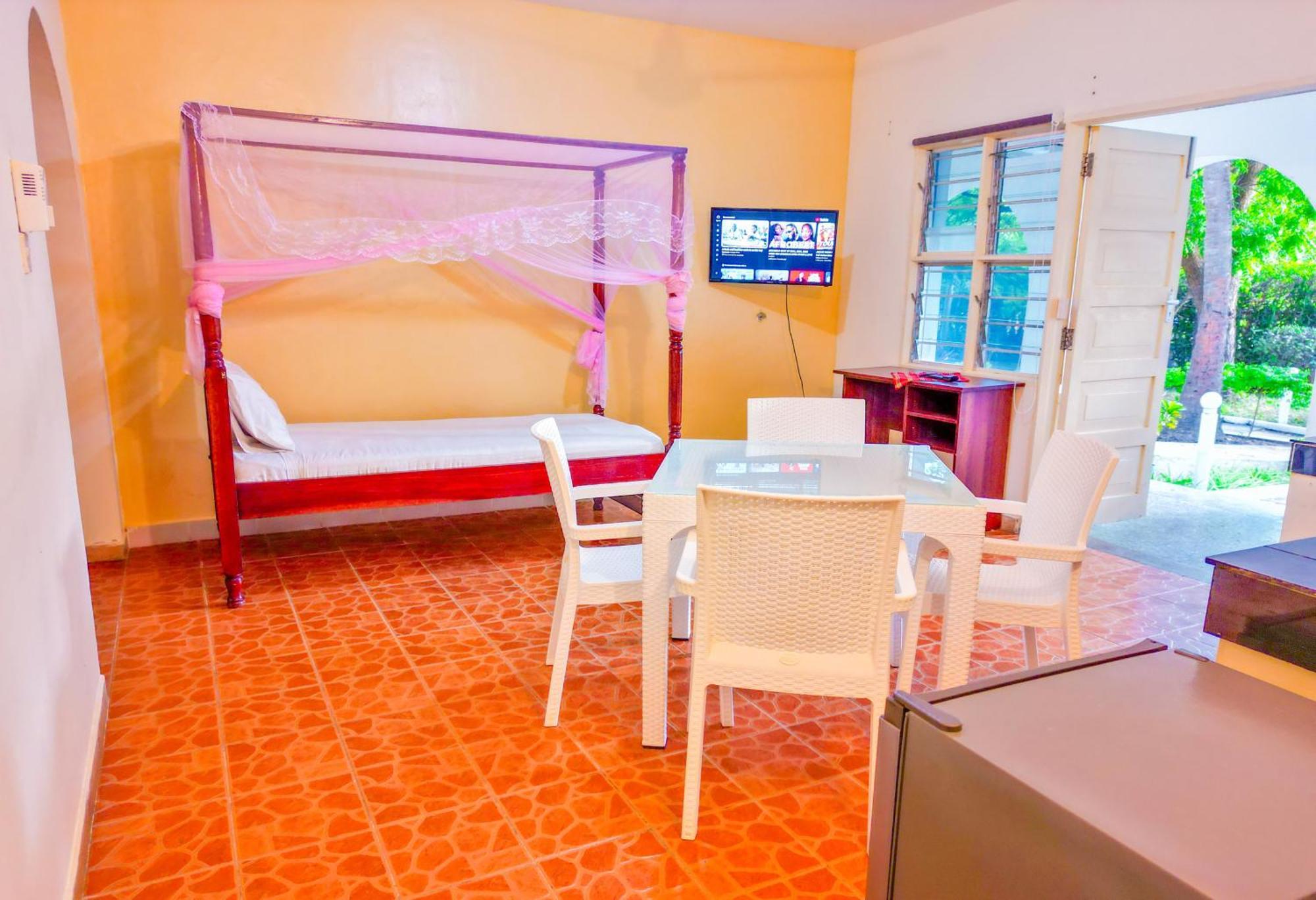 Maasai Resort Mombasa Eksteriør bilde