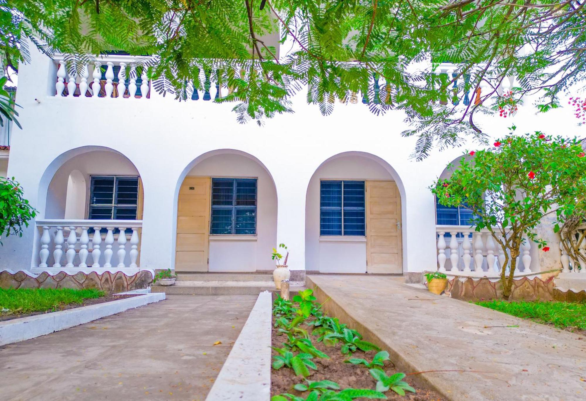 Maasai Resort Mombasa Eksteriør bilde