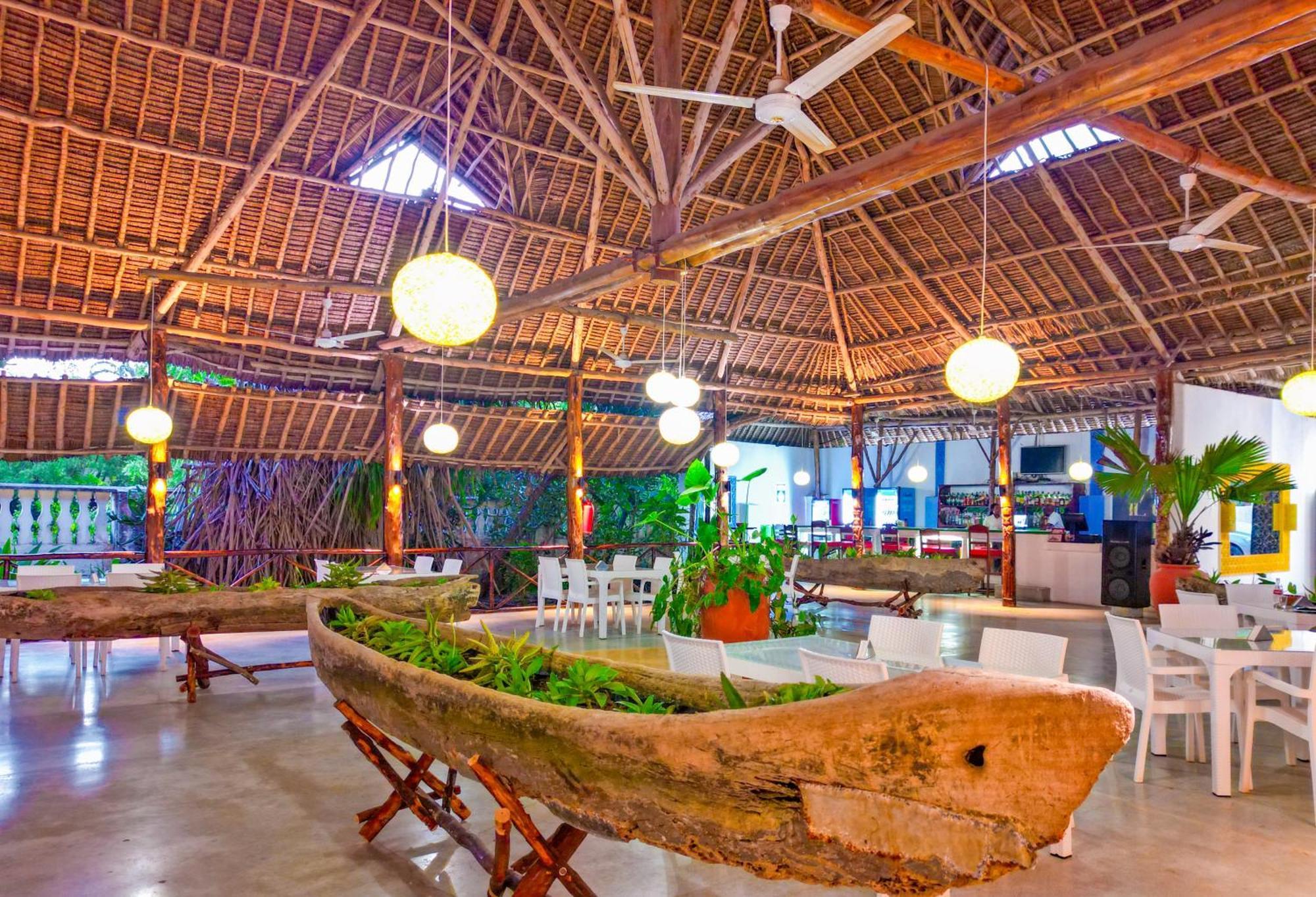 Maasai Resort Mombasa Eksteriør bilde